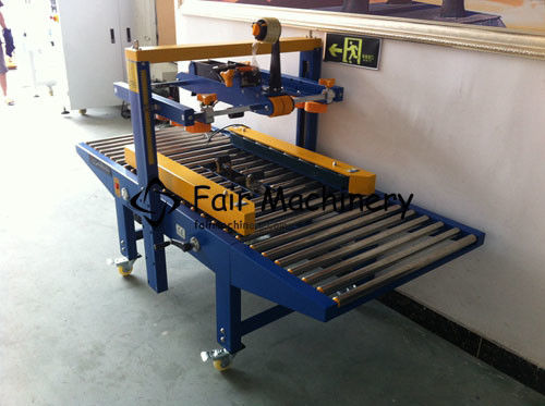 0.35KW 380V Carton Sealing Tape Machine Automatic Box Taping 80kg